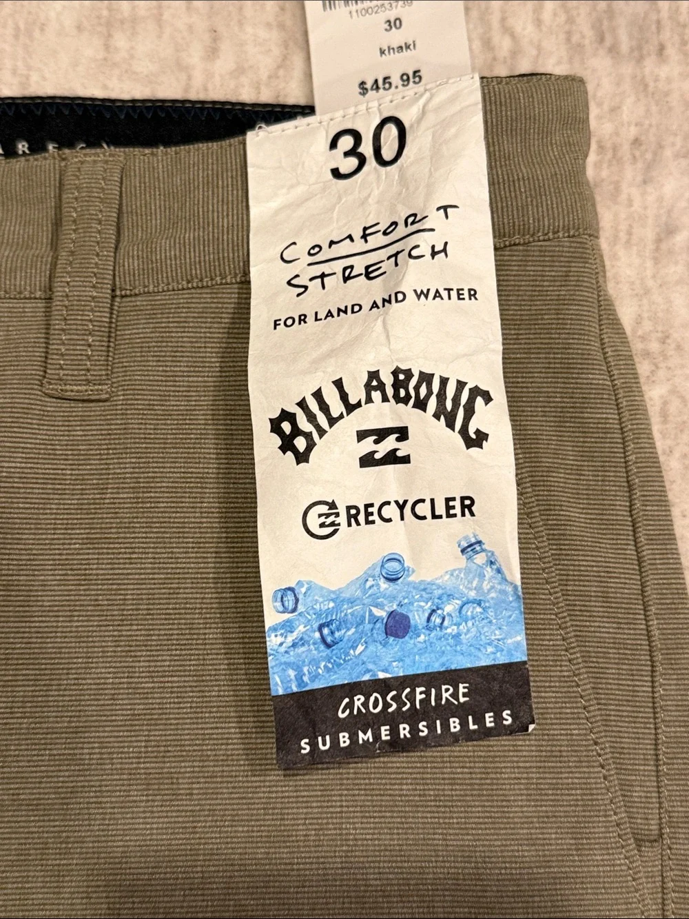 NWT Billabong Men's khaki crossfire submersible Performance Shorts. Size 30 mens